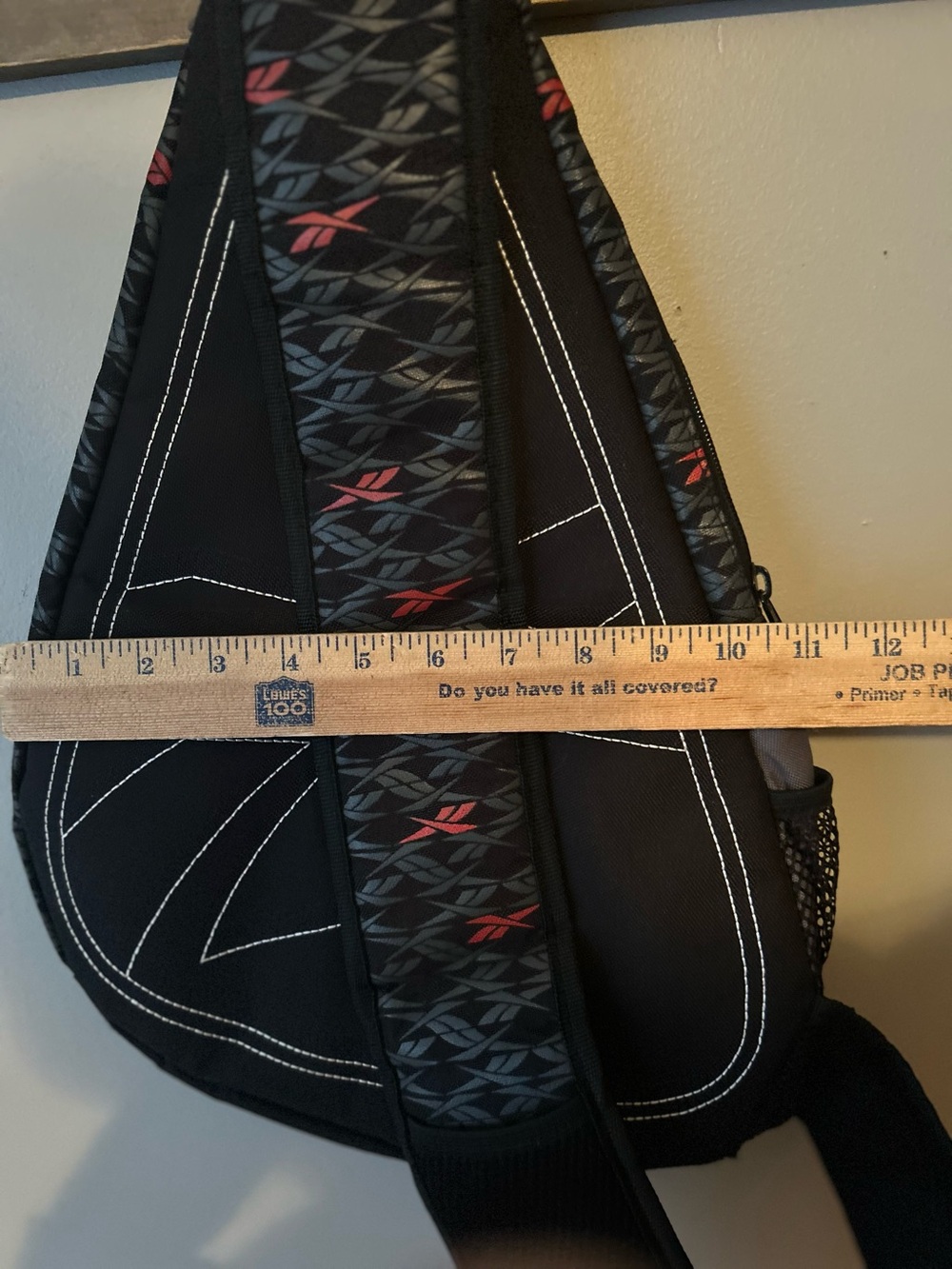 Reebok sling sports bag / like new - Picture 10 of 15